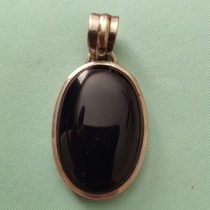 Vintage silpada 925 sterling silver black onik pendant natural Stone.